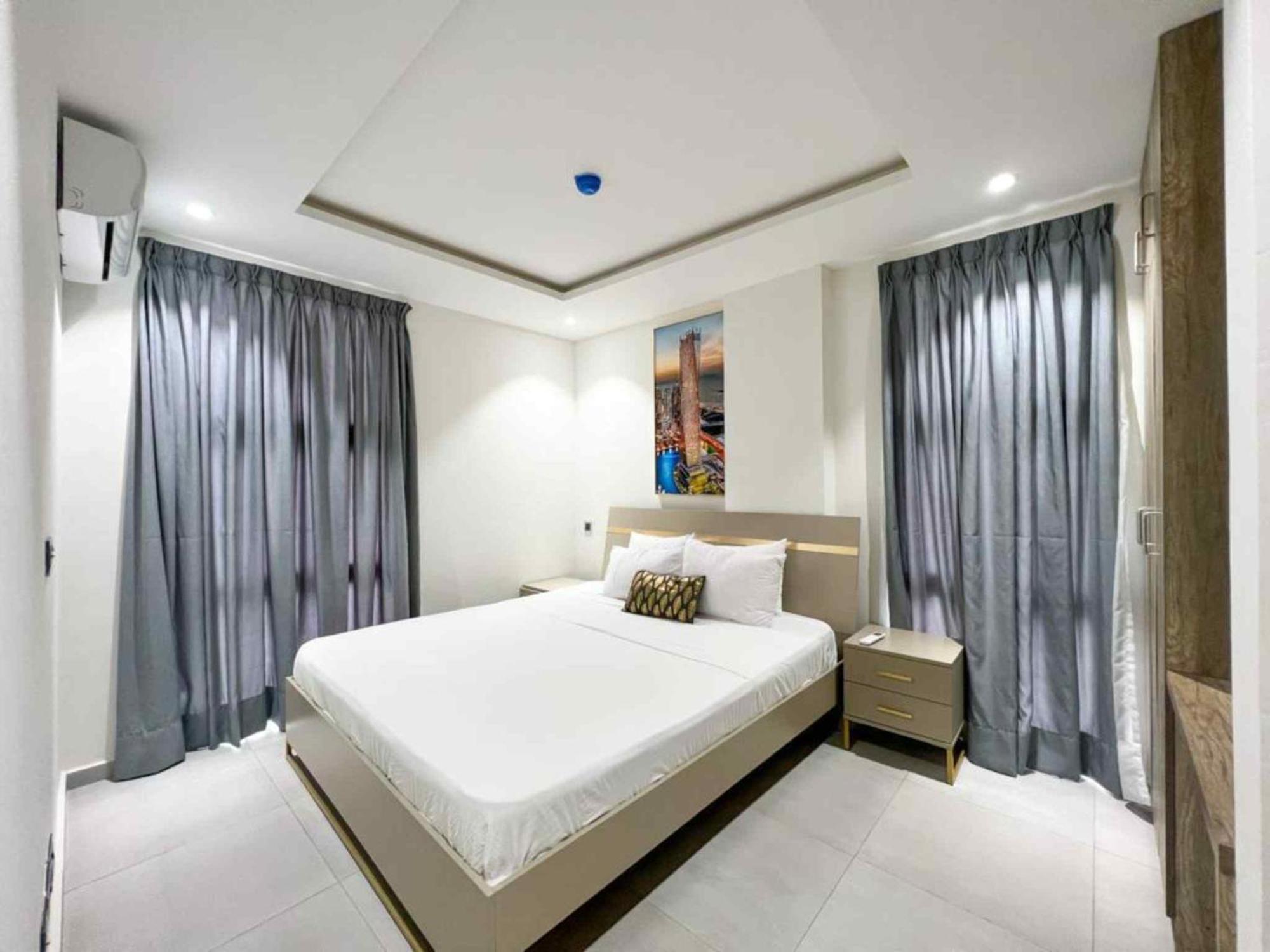 Park Apartments Accra Exterior photo